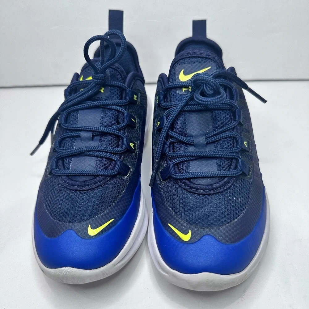 Nike kids Dark Blue and neon Sneakers Sz. 11.5